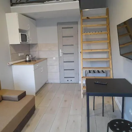 Dvi Sesutes Apartment *